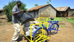 Um exemplar do Bike4Work em Kimusu, Quênia - Coop-Africa