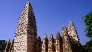 Arquitetura de Ouagadougou, capital de Burkina Faso - Foto: lonelyplaneta
