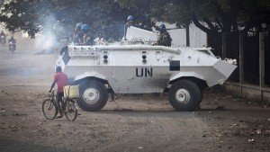 Tropas da missão da ONU na RDC garantem segurança de civis em Goma contra ataques do grupo M23. Foto: MONUSCO/Sylvain Liechti