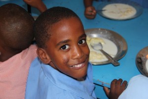 Em Cabo Verde, a totalidade dos recursos da alimentação escolar vem do orçamento nacional. Foto: PMA/Isadora Ferreira