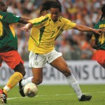 Equipe foi capaz de parar Ronaldinho Gaúcho, à época atleta do PSG, em negociação com o Barcelona
