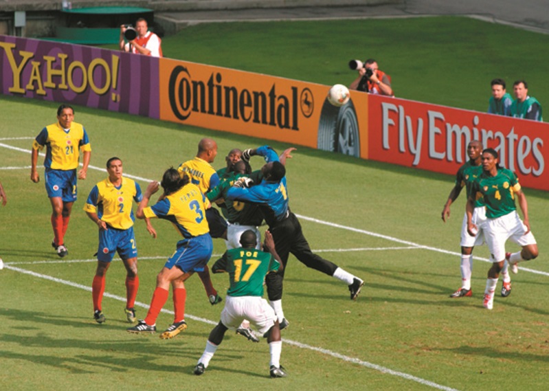  Lance do jogo entre Camarões x Colômbia, válido pelas semi finais