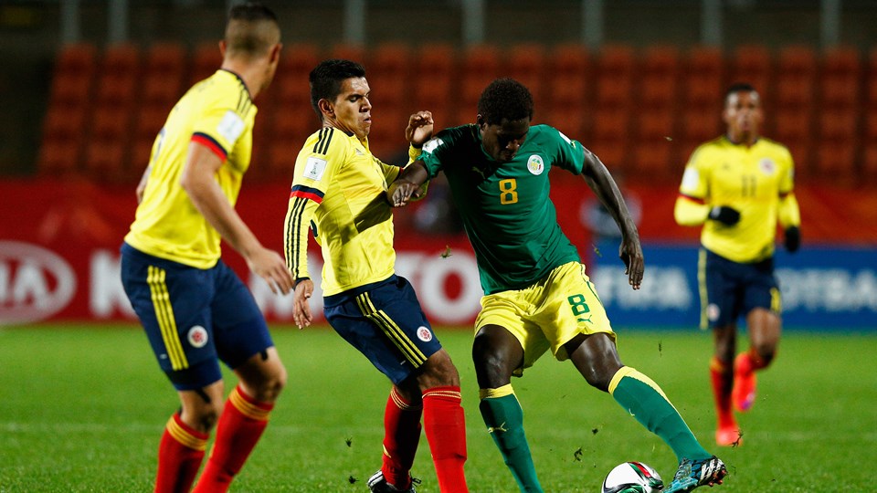 Sidy Sarr of Senegal and Sergio Villarreal of Colombia