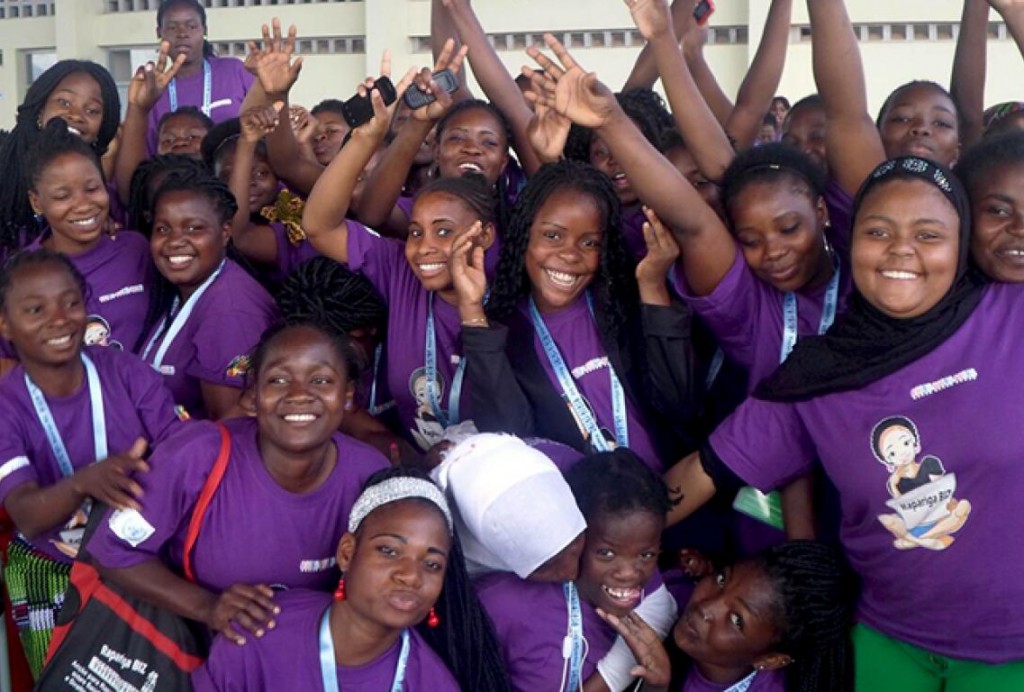 A joint UN programme targets 1 million vulnerable girls with messages on empowerment, sexual and reproductive health, leadership and human rights. © UNFPA Mozambique