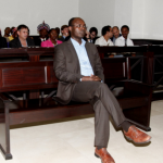 Rafael Marques em julgamento – Foto de Rede Angola