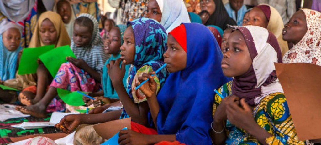 O Unicef destaca que as meninas não devem ser esquecidas e merecem apoio suficiente para reconstruir as suas vidas. Foto: Unicef/Andrew Esiebo